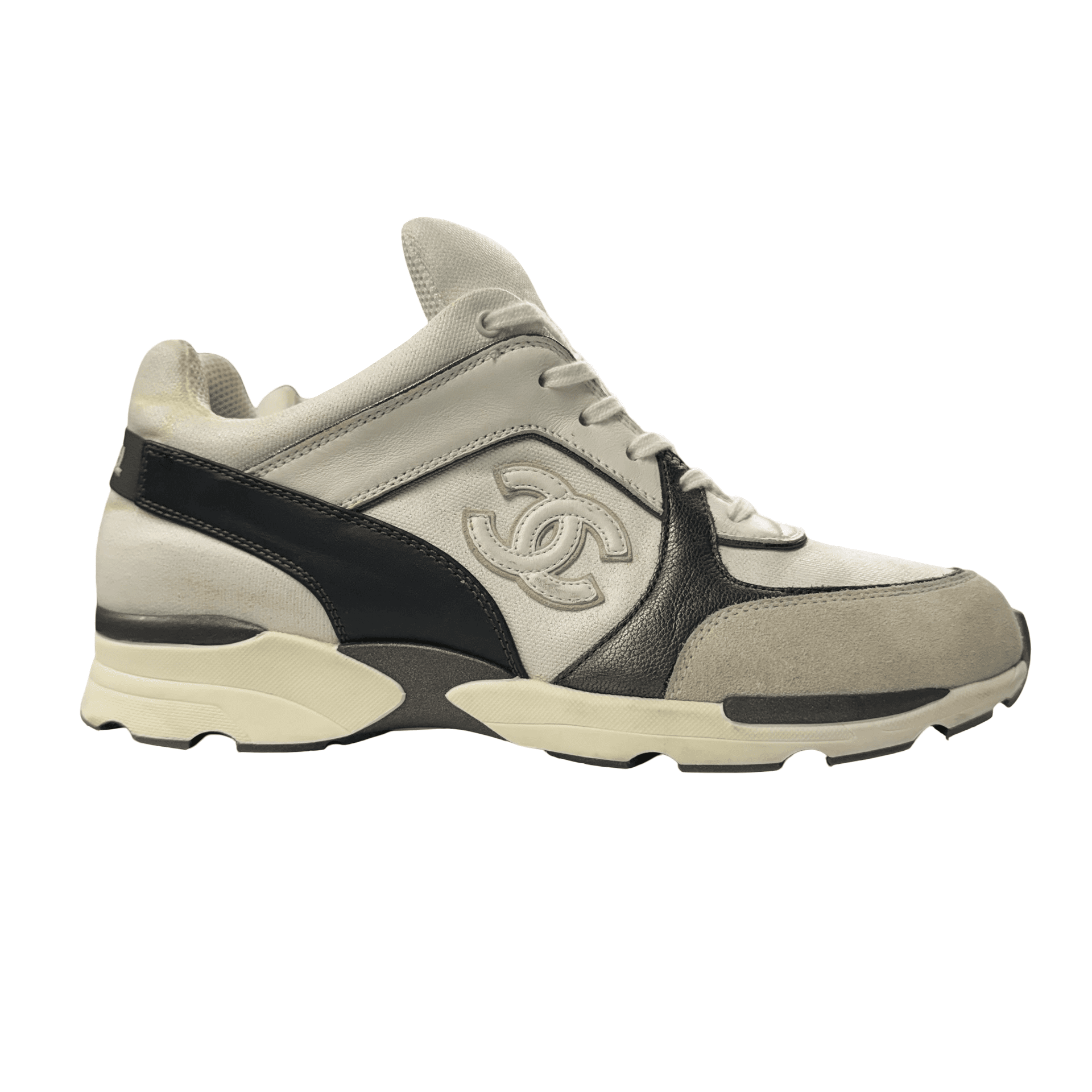 Chanel Interlocking CC Logo Sneakers White — photo 1 of 7