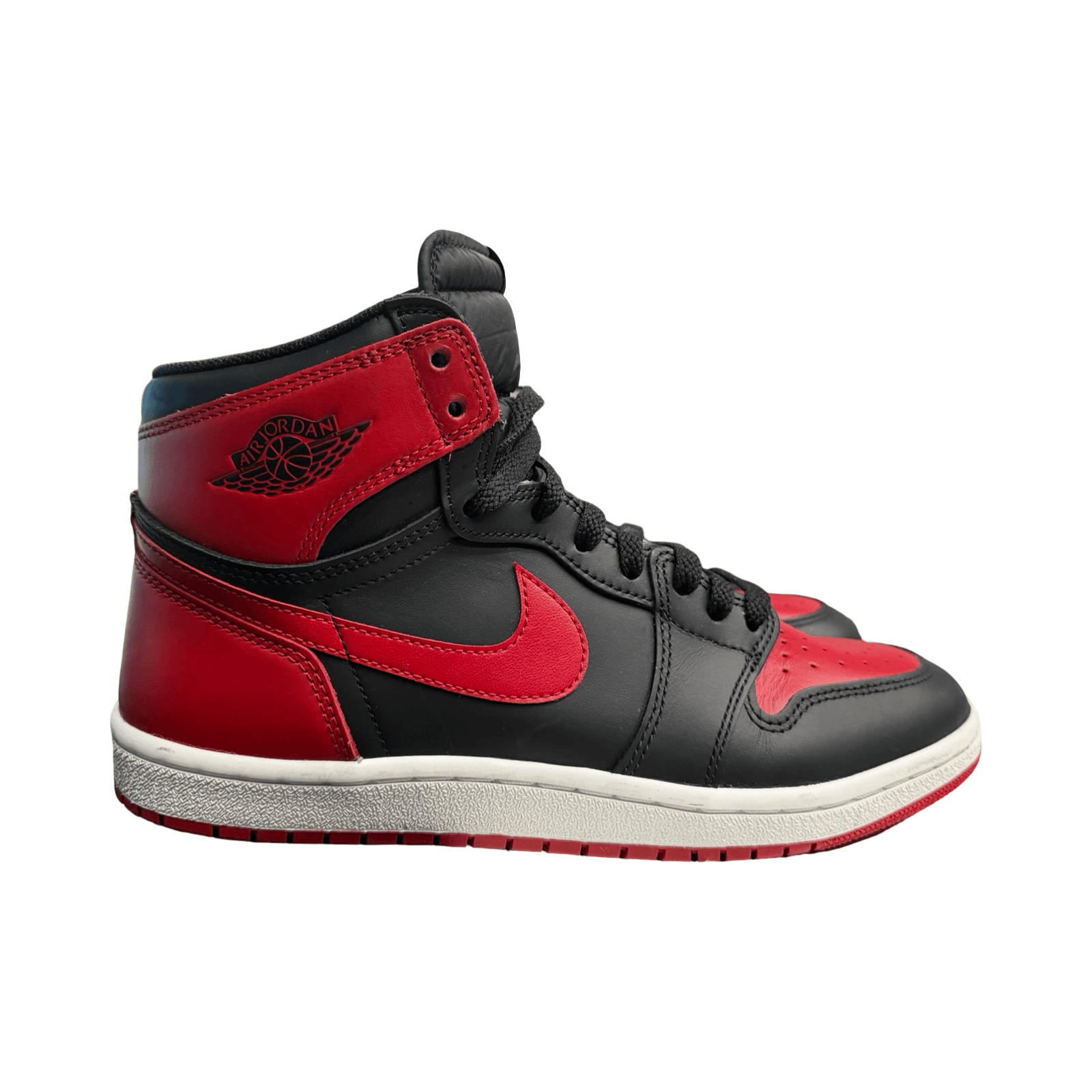 Nike Air Jordan 1 Retro High OG Bred — photo 1 of 7